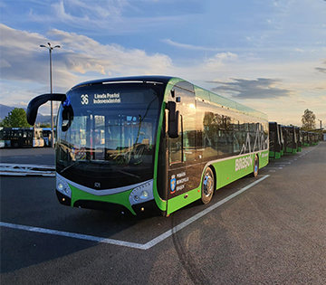 A fost finalizată procedura de achiziţie publică a 56 de autobuze electrice pentru Braşov şi Timişoara A fost finalizată procedura de achiziţie publică a 56 de autobuze electrice pentru Braşov şi Timişoara