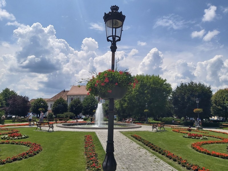 Vremea va fi caldã şi în general frumoasã