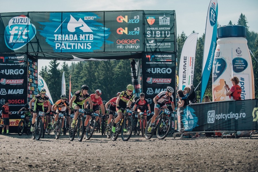 Competiții de mountainbike la Păltiniș și Văliug