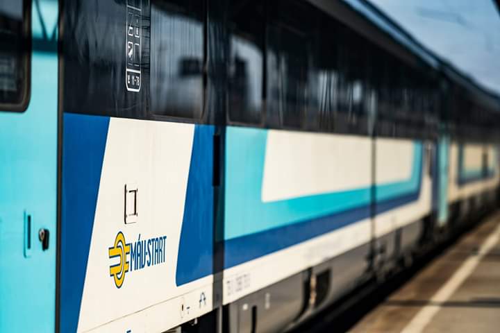 Trenuri afectate din cauza unor lucrări de infrastructură
