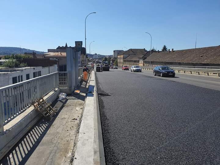 Lucrările la podul peste râul Mureș trebuie să se termine în septembrie