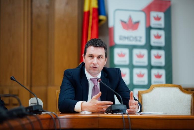 Senatorul UDMR Tanczos Barna anunţă că este infectat cu SARS-Cov-2