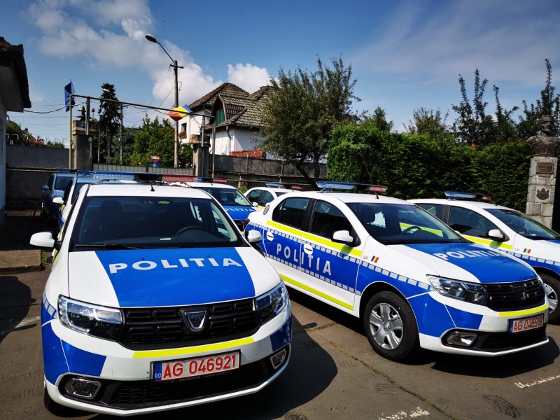Aproximativ 14.600 de polițiști şi pompieri vor fi la datorie în perioada sărbătorilor pascale