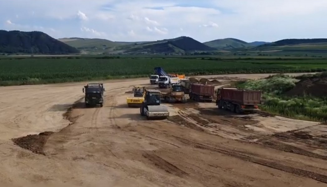 Licitaţia pentru Lotul 2 al autostrăzii A1 Lugoj – Deva va fi reluată Licitaţia pentru Lotul 2 al autostrăzii A1 Lugoj – Deva va fi reluată