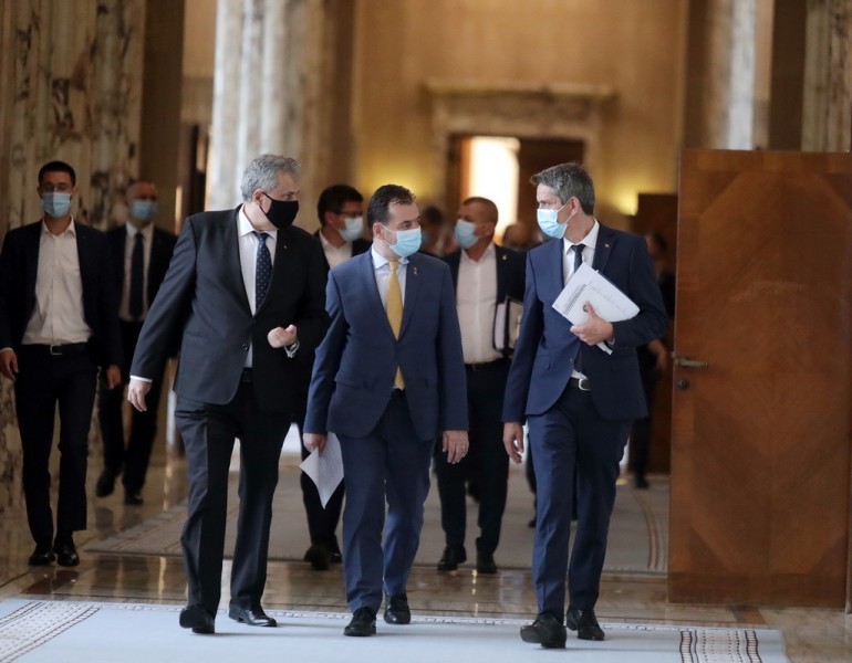 Mai multe proiecte care vizează repornirea activităţilor economice au fost aprobate ieri de Guvern