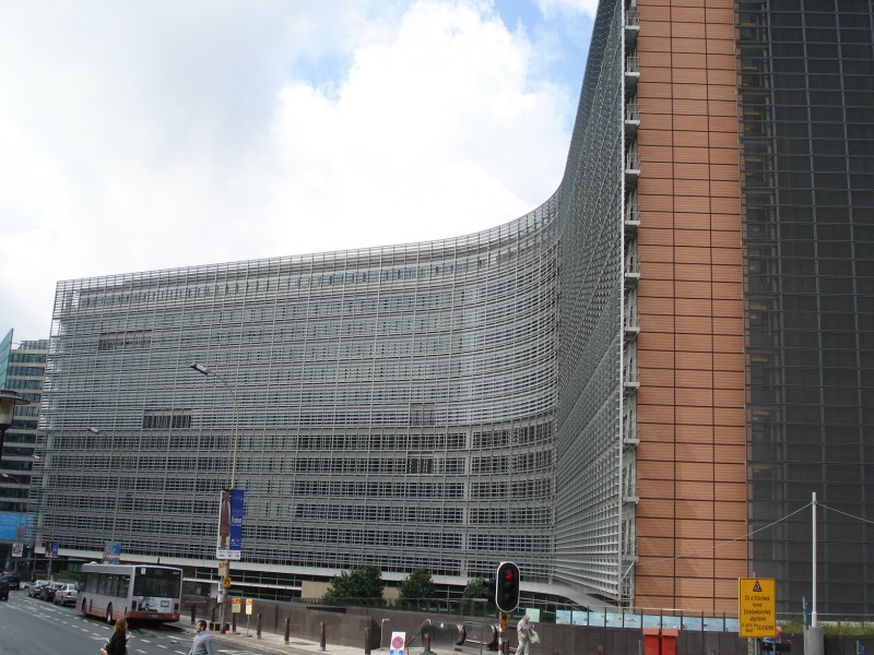 Comisia Europeană a lansat proceduri de infringement împotriva României pe mai multe domenii Comisia Europeană a lansat proceduri de infringement împotriva României pe mai multe domenii