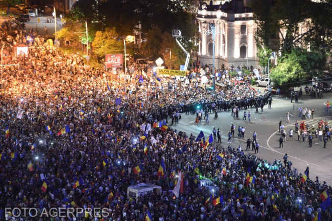 Curtea de Apel Bucureşti judecă cererea de redeschidere a urmăririi penale în Dosarul „10 august”