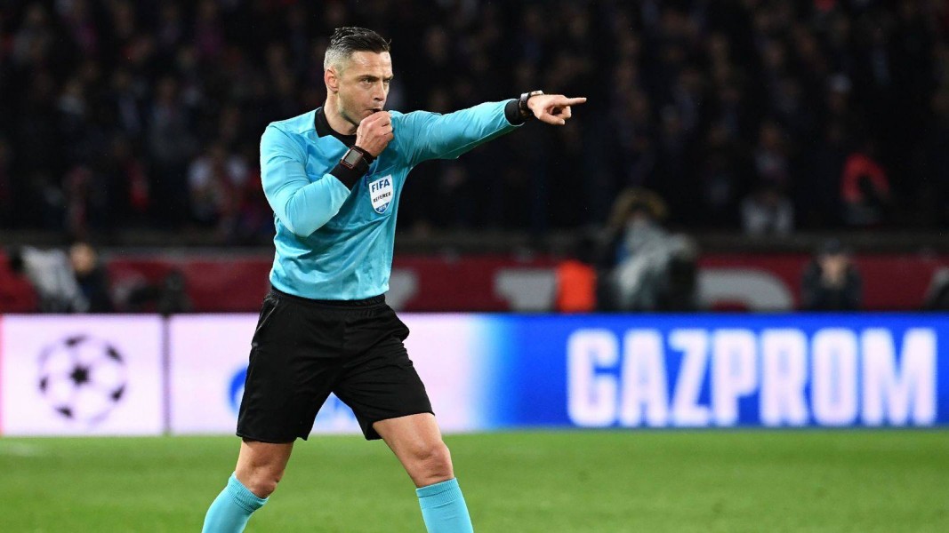 Arbitrii sloveni la barajul Islanda-România