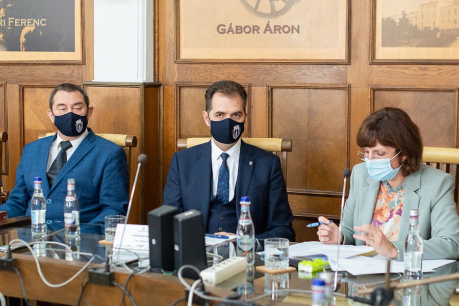 Primarul din Sfântu Gheorghe a fost învestit în funcție Primarul din Sfântu Gheorghe a fost învestit în funcție