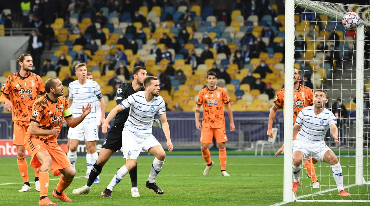 Au început grupele UEFA Champions League