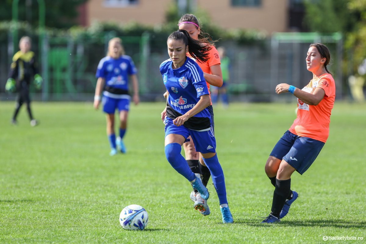 Vasas Femina, pe locul secund la fotbal