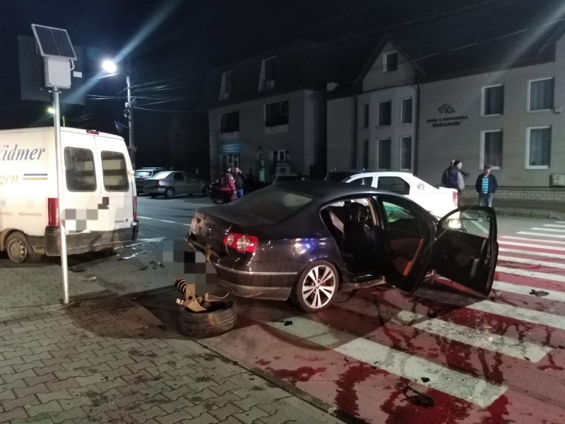 Trei persoane, rănite într-un accident rutier produs în Luduș