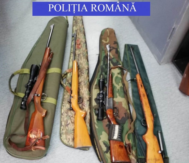 Doi bărbați din Mureș, reținuți pentru uz de armă fără drept și braconaj