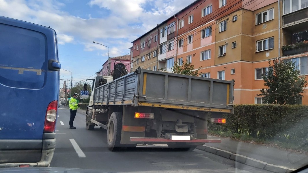 Polițiștii târgumureșeni au dat duminică amenzi de peste 6 mii de lei