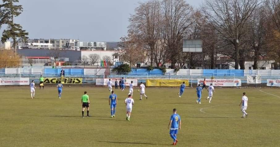 Avântul Reghin, învinsă pe teren propriu