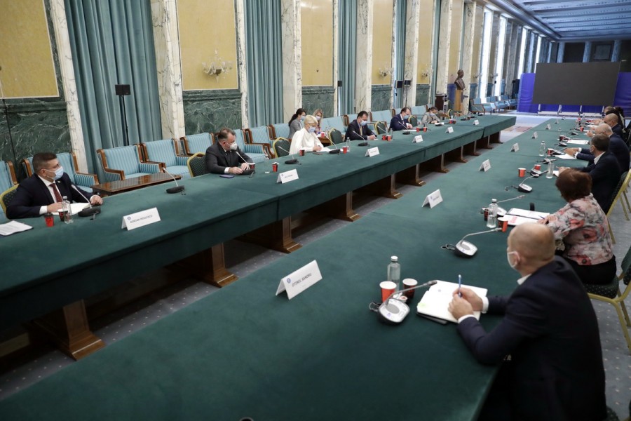 SANITAS va evalua marţi rezultatele întâlnirii cu premierul Orban