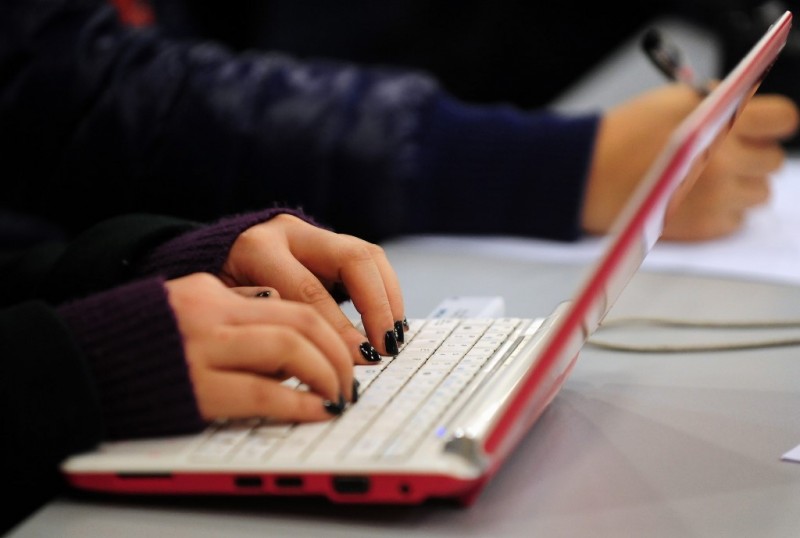 Proiecte pentru dezvoltarea competențelor digitale, în Harghita Proiecte pentru dezvoltarea competențelor digitale, în Harghita