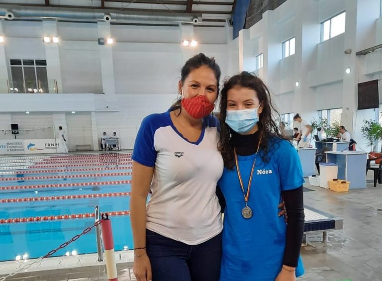Mureșeanca Sántha Nóra, argint la Campionatul Național de înot