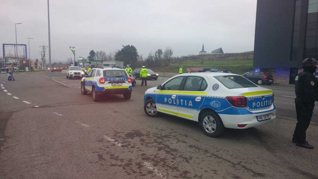Zilnic, 150 de polițiști mureșeni vor monitoriza traficul rutier în minivacanța de 1 Decembrie