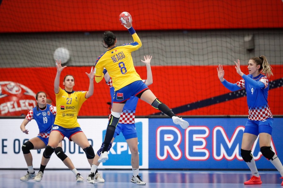 România înfruntă Ungaria la Europenele de handbal