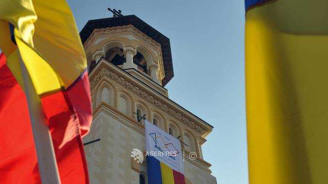 Ceremonii dedicate Zilei Naţionale a României la Alba Iulia