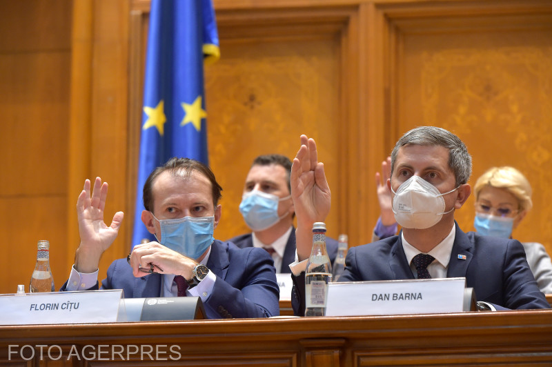 Liderii coaliţiei urmează să reia discuţiile în încercarea de a continua guvernarea Liderii coaliţiei urmează să reia discuţiile în încercarea de a continua guvernarea