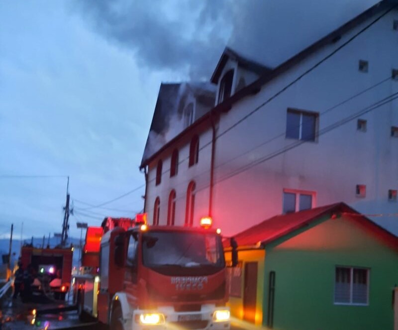Incendiu la o pensiune din Toplița