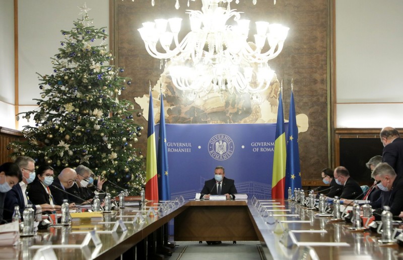 Premierul interimar, Nicolae Ciucă, a reafirmat că nu se are în vedere adoptarea de noi restricții