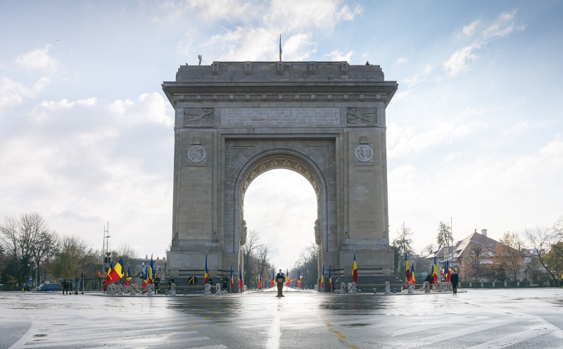 Arcul de Triumf s-a redeschis până în octombrie pentru public