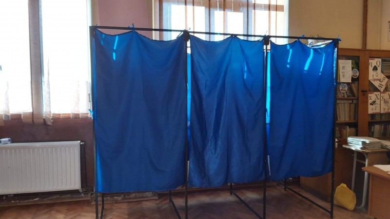 Duminică se merge la alegeri!