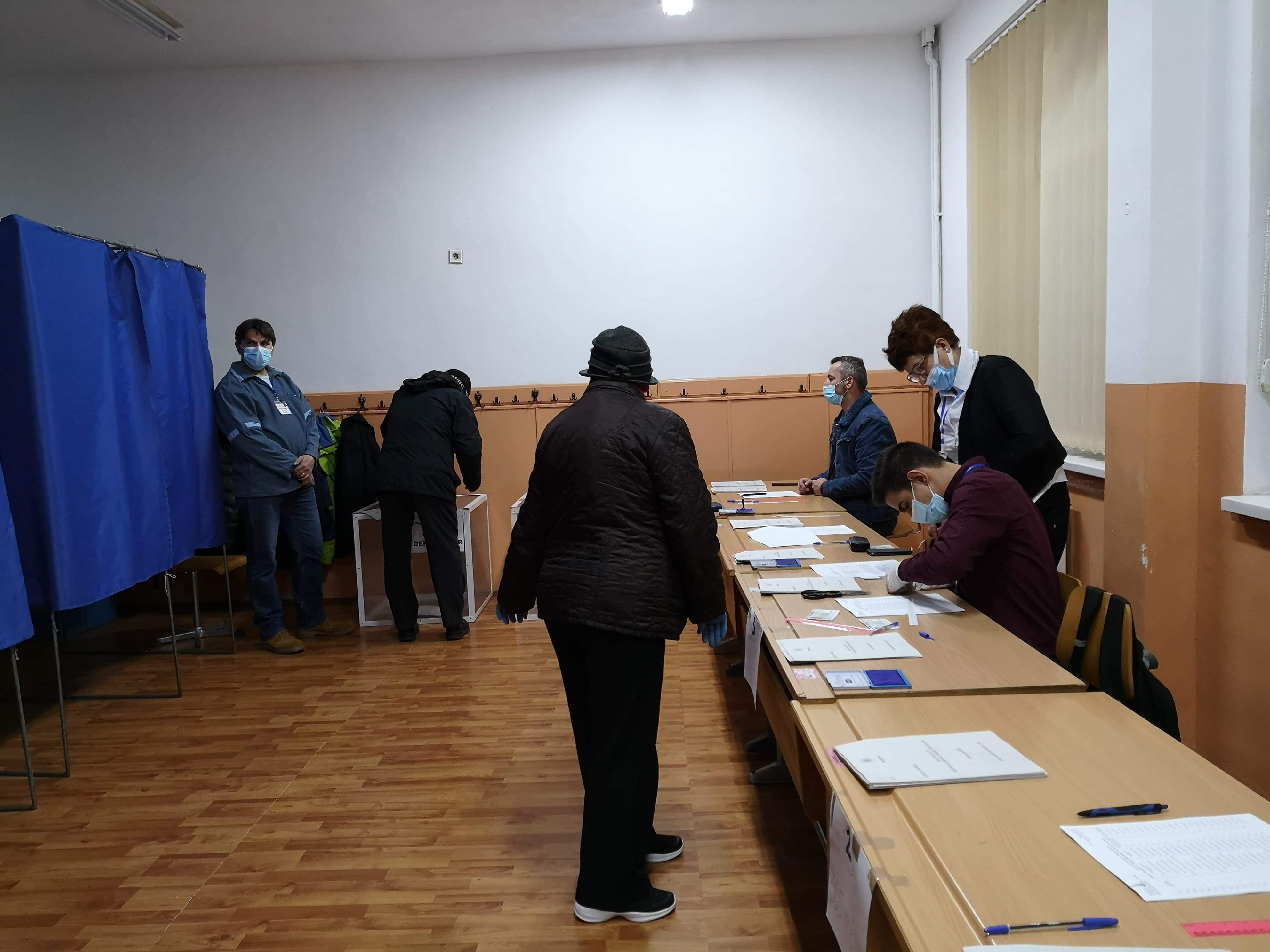 PARLAMENTARE 2020/ ORA 11: Peste 1,35 milioane români au votat deja în țară