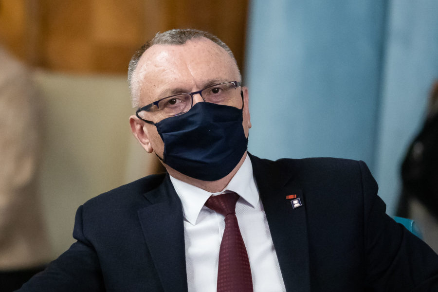 Programa de examene pentru Evaluarea naţională şi Bacalaureat a fost adaptată realității