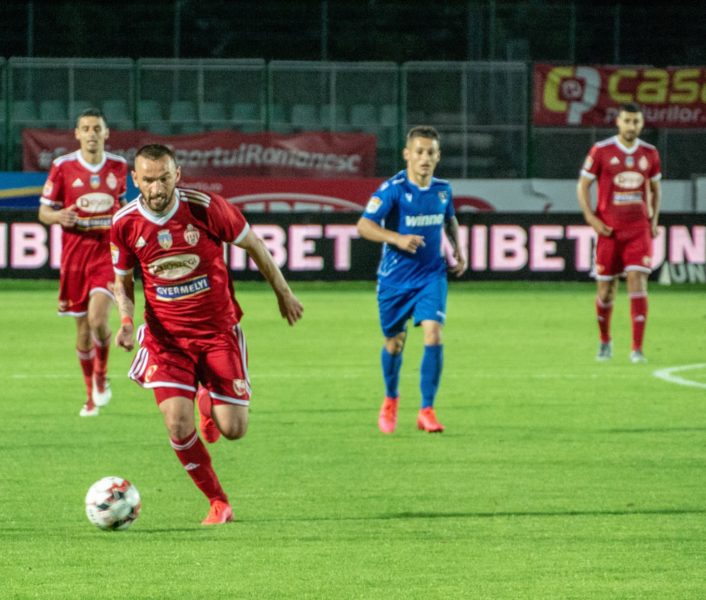 Liga I de fotbal se reia la 10 ianuarie