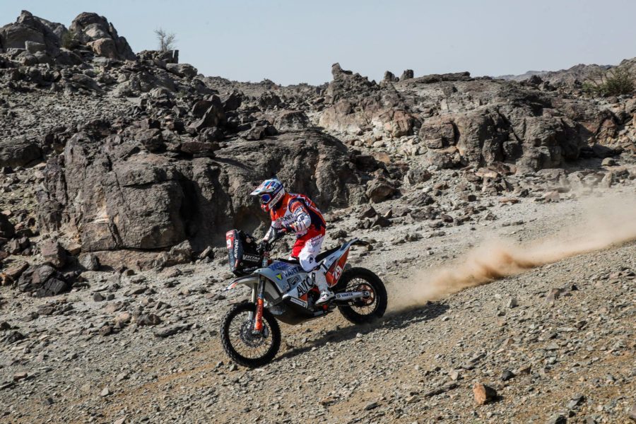 Gyenes, locul 35 în etapa a 2-a a Raliului Dakar