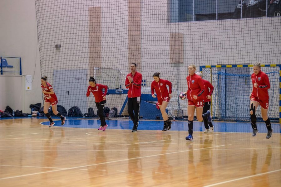 Vâlcencele caută a doua victorie în Champions League