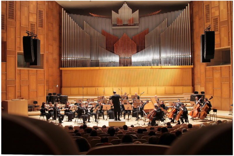 Primul concert live de la Sala Radio în 2021: Mozart dirijat de Tiberiu Soare Primul concert live de la Sala Radio în 2021: Mozart dirijat de Tiberiu Soare