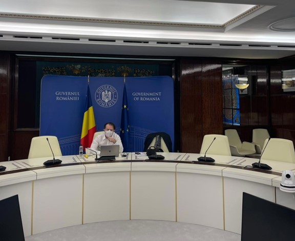 Premierul Cîţu a transmis un mesaj de condoleanţe familiilor victimelor incendiului de la Spitalul Matei Balş