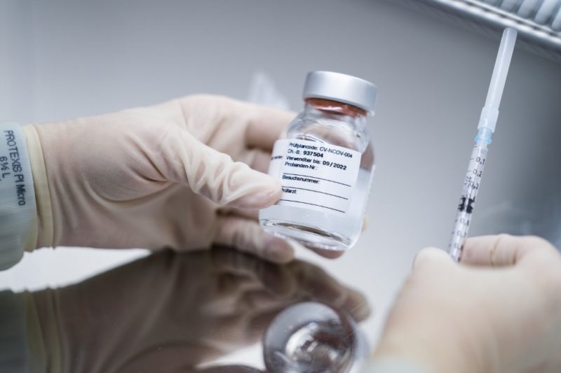 Peste 25.000 de doze de vaccin anti-COVID-19 – administrate, până în prezent, în judeţul Braşov