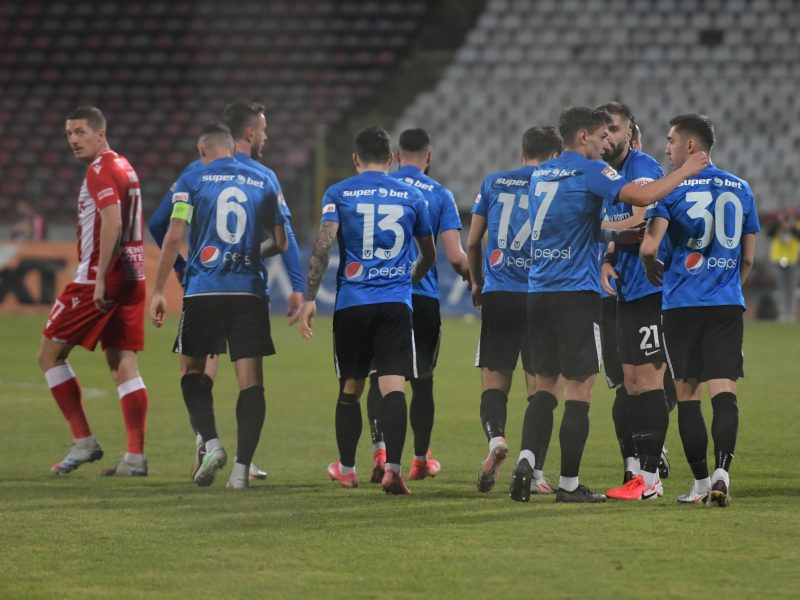 Dinamo, umilită acasă de FC Viitorul