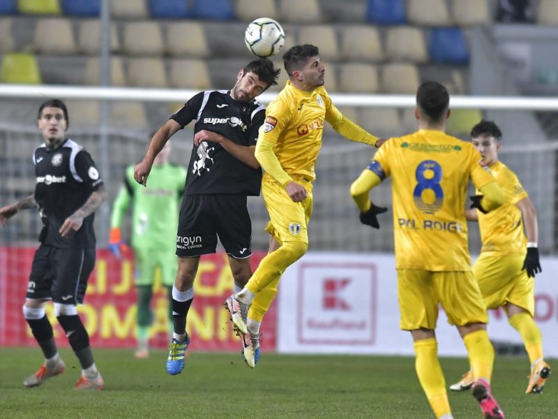 Petrolul, în „sferturile” Cupei României la fotbal