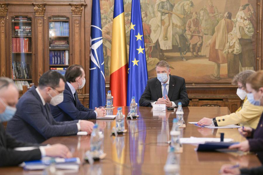 Şedinţă de urgenţă la Cotroceni în problema deschiderii şcolilor în 8 februarie