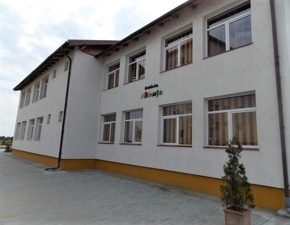 Activitatea într-o grădiniţă din Făgăraş, suspendată din cauza mai multor cazuri de COVID-19