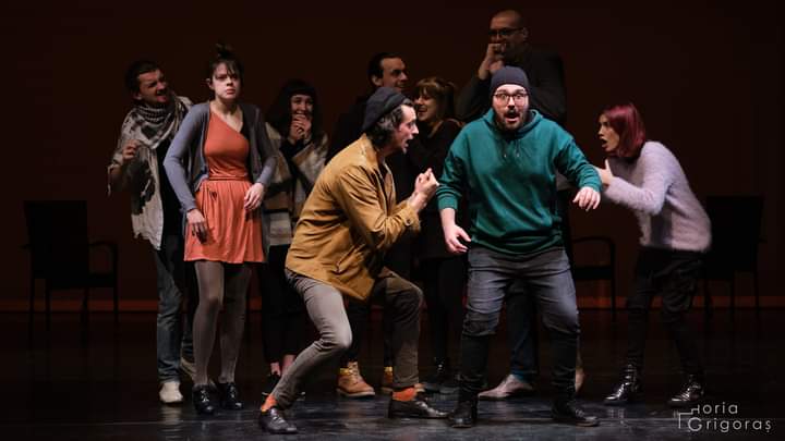 Teatrul Studio din Tg.Mureș modifică ora de începere a spectacolelor pe fondul restricţiei privind deplasarea în afara locuinţei
