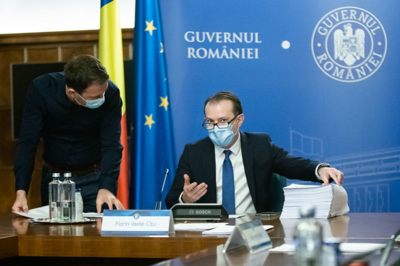 Guvernul pregăteşte înăsprirea sacţiunilor pentru firmele care nu respectă, în mod repetat, măsurile de limitare a pandemiei Guvernul pregăteşte înăsprirea sacţiunilor pentru firmele care nu respectă, în mod repetat, măsurile de limitare a pandemiei