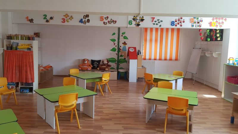 Activitate cu prezenţa fizică suspendată la o grădiniţă din municipiul Braşov, în urma cazurilor de COVID-19