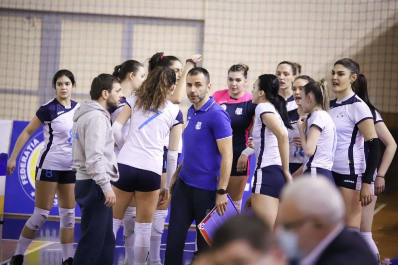 Voleibalistele mureșene, învinse de campioana națională