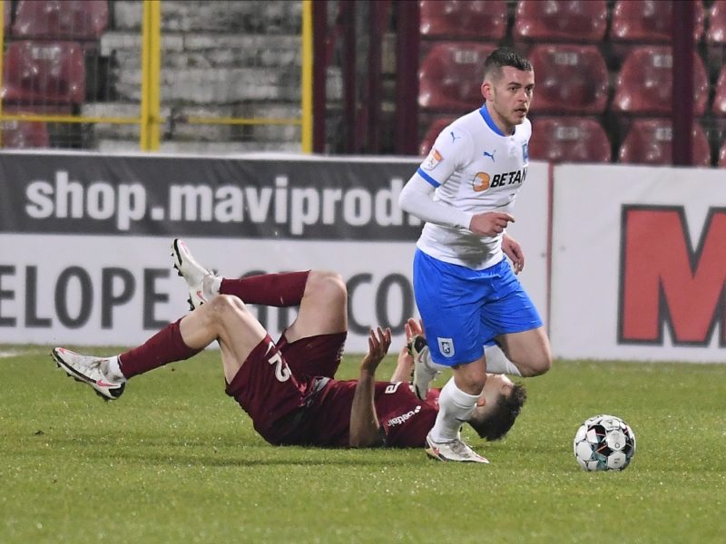 Muică, „juveții” bătură la Cluj!