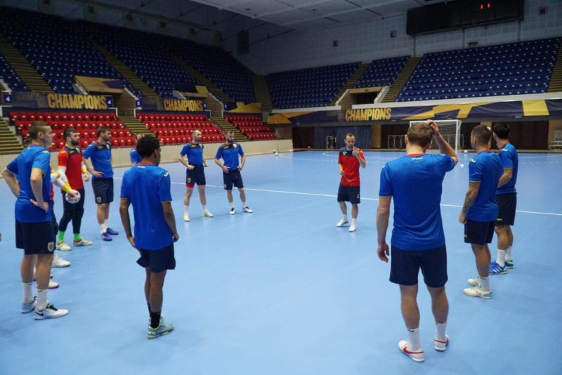 România înfruntă Serbia în preliminariile EURO la futsal
