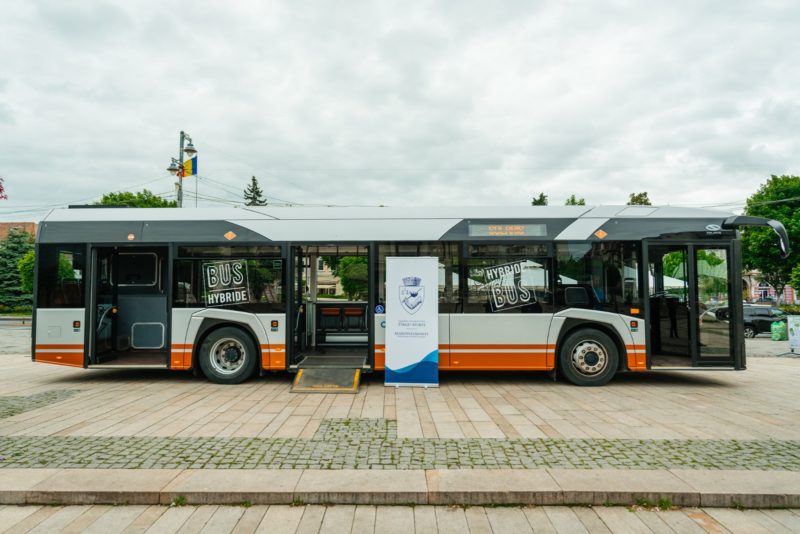 A fost semnat contractul de achiziție a autobuzelor electrice la Tg. Mureș A fost semnat contractul de achiziție a autobuzelor electrice la Tg. Mureș