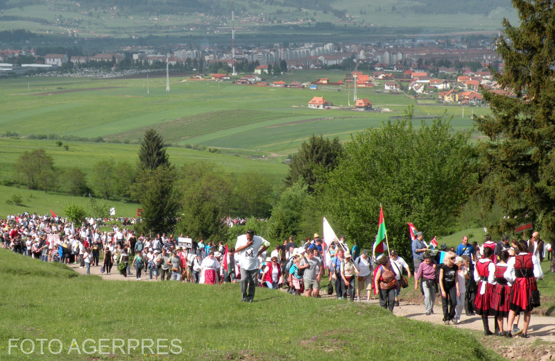 Aproximativ 300.000 de persoane sunt aşteptate la pelerinajul de Rusaliile Catolice de la Şumuleu Ciuc